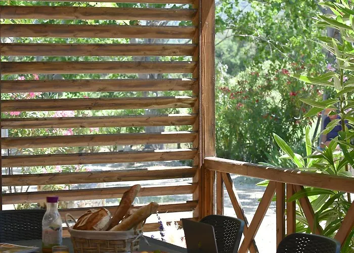 Location Du Ranch Cantarettu Camping Algajola (Corsica)