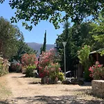 אתר קמפינג Location Du Ranch Cantarettu *