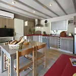 Location Du Ranch Cantarettu אתר קמפינג אלגז'ולה
