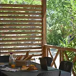 Location Du Ranch Cantarettu אתר קמפינג אלגז'ולה