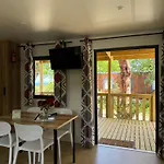 אתר קמפינג Location Du Ranch Cantarettu