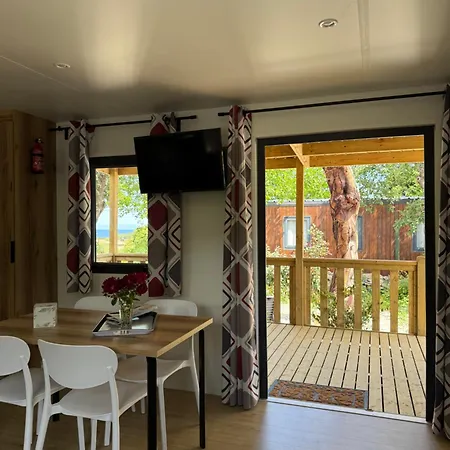 אתר קמפינג Location Du Ranch Cantarettu