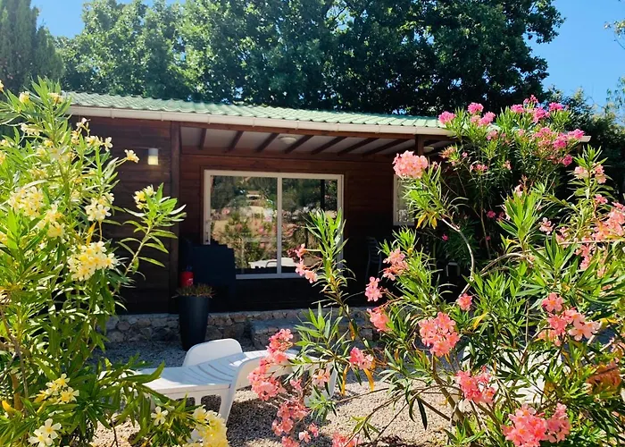 Campsite Location Du Ranch Cantarettu Algajola (Corsica)