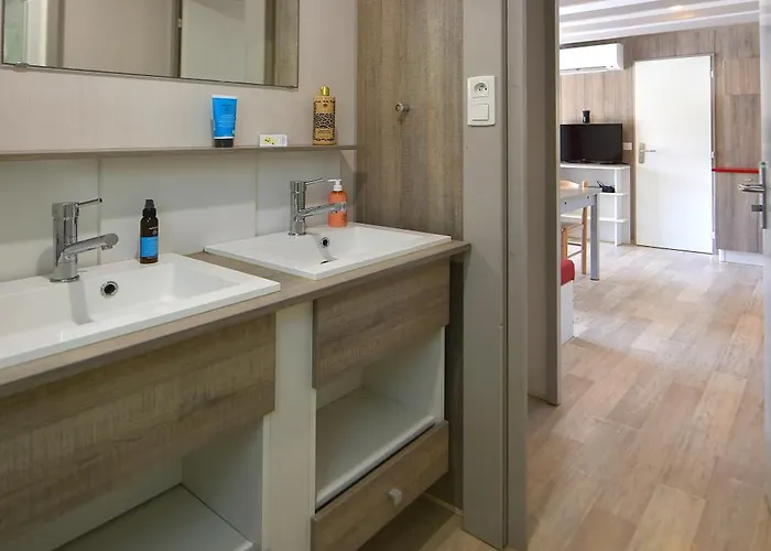 Location Du Ranch Cantarettu * Algajola (Corsica)