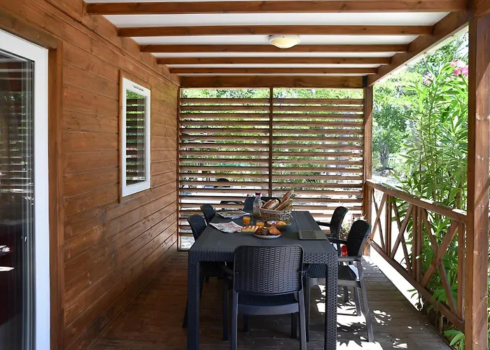 Location Du Ranch Cantarettu Camping Algajola (Corsica)