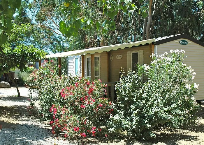 Kemping Location Du Ranch Cantarettu Algajola (Corsica)